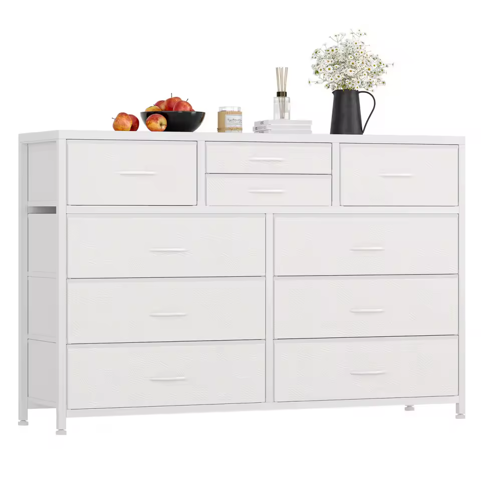 Dresser with 10 drawers and TV stand space - Image 5